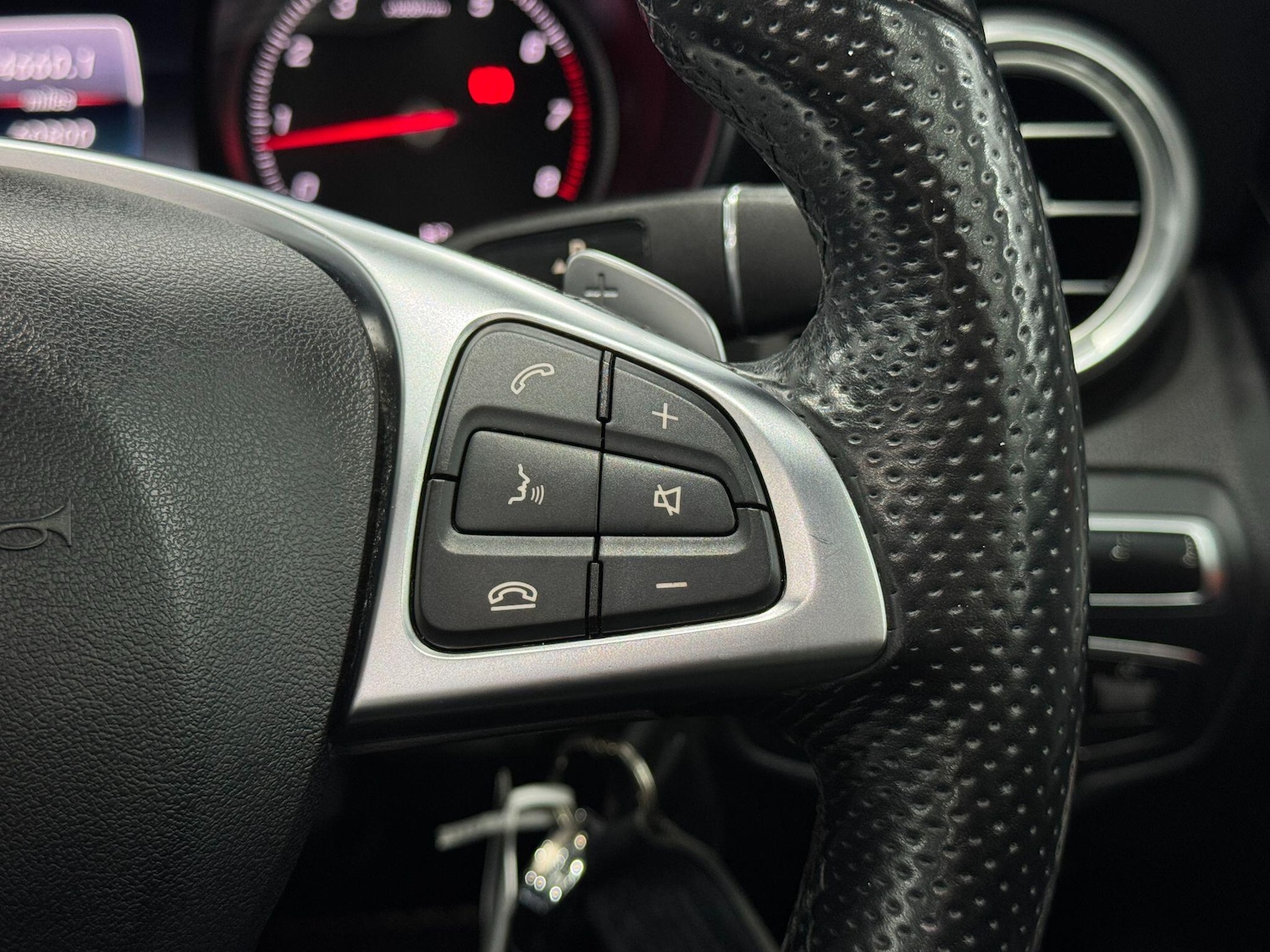 Used Mercedes-Benz C Class 2015 for sale - 77940545: Photo 45