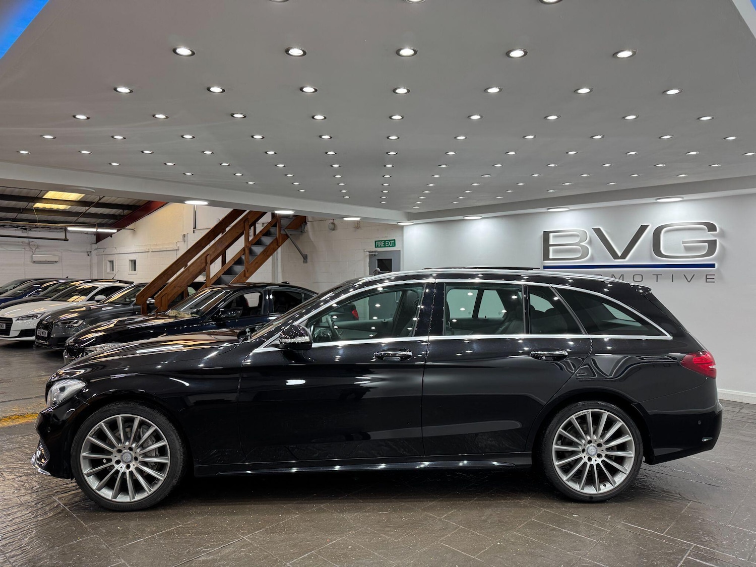 Used Mercedes-Benz C Class 2015 for sale - 77940545: Photo 8