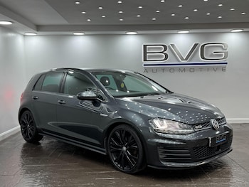 Used Volkswagen Golf 2016 for sale - 78999982: Photo