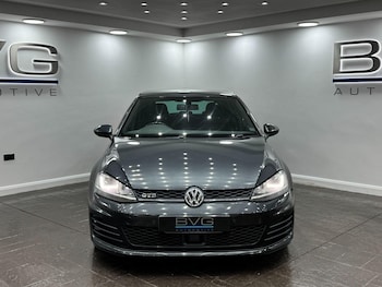 Used Volkswagen Golf 2016 for sale - 78999982: Photo