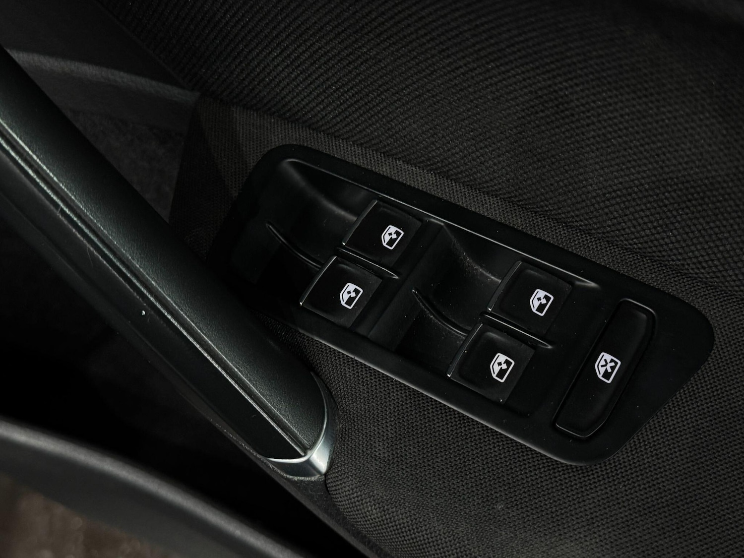 Used Volkswagen Golf 2016 for sale - 77898282: Photo 30