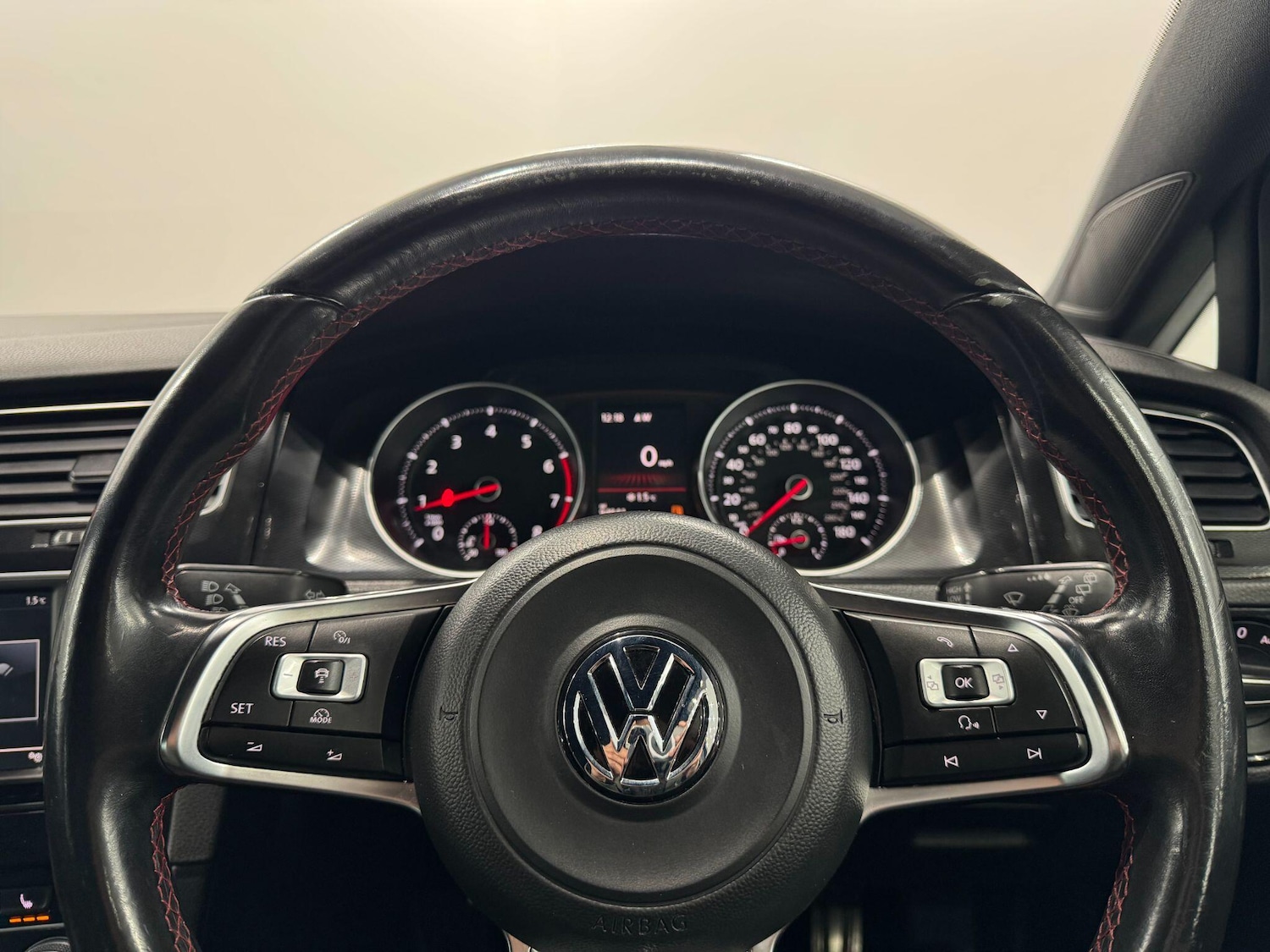 Used Volkswagen Golf 2016 for sale - 77898282: Photo 49