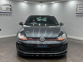 Used Volkswagen Golf 2016 for sale - 77898282: Photo