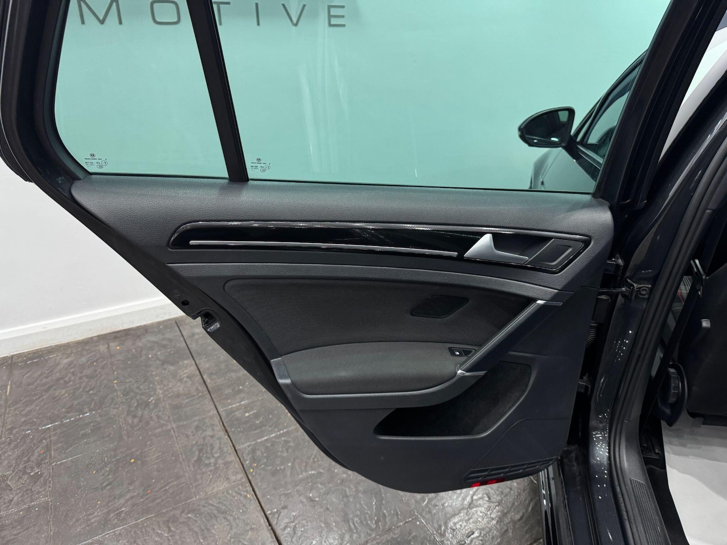 Used Volkswagen Golf 2016 for sale - 77898282: Photo 55