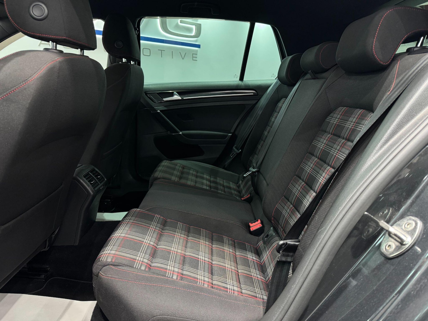 Used Volkswagen Golf 2016 for sale - 77898282: Photo 56