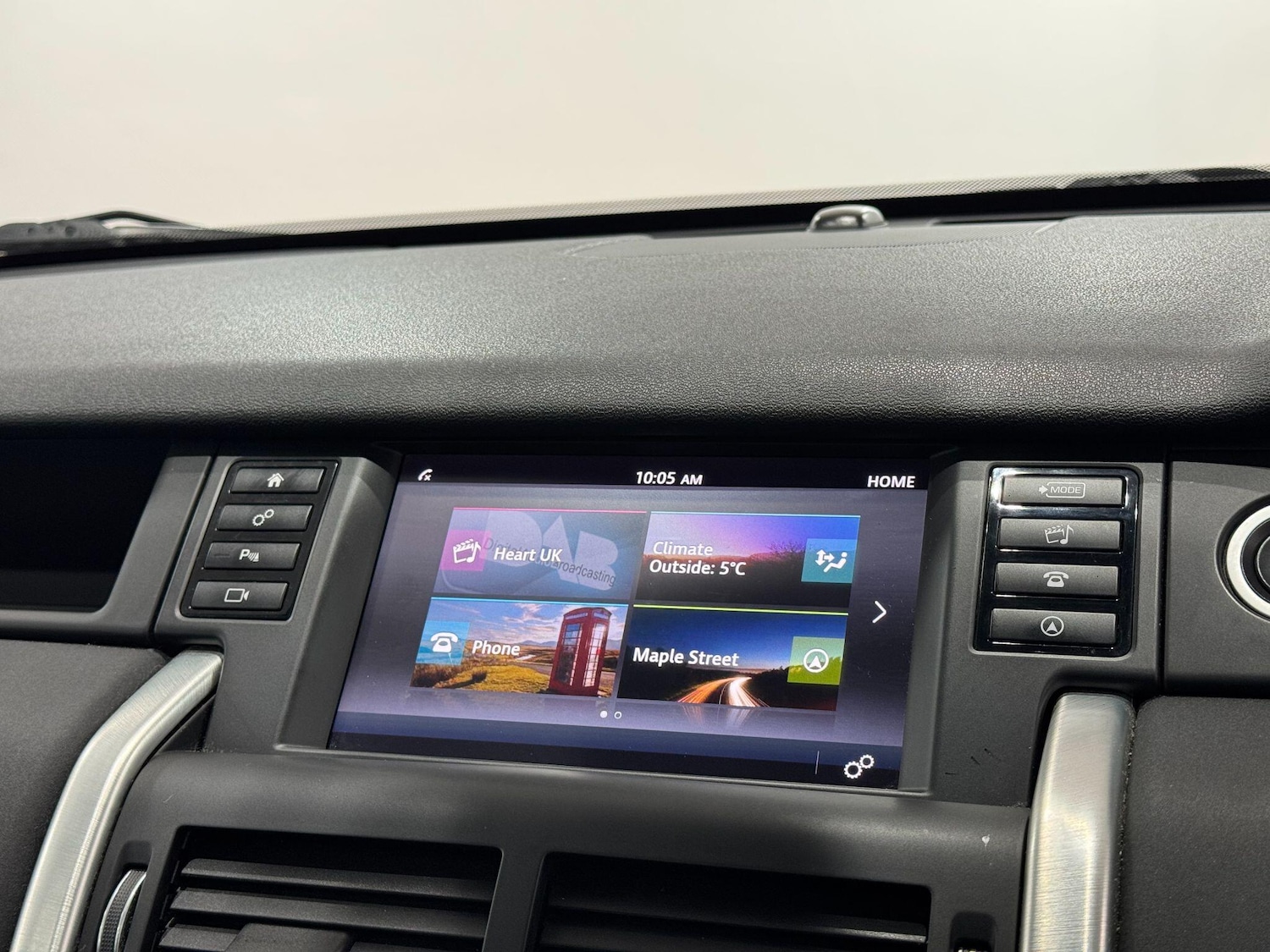 Used Land Rover Discovery Sport 2018 for sale - 77376345: Photo 33