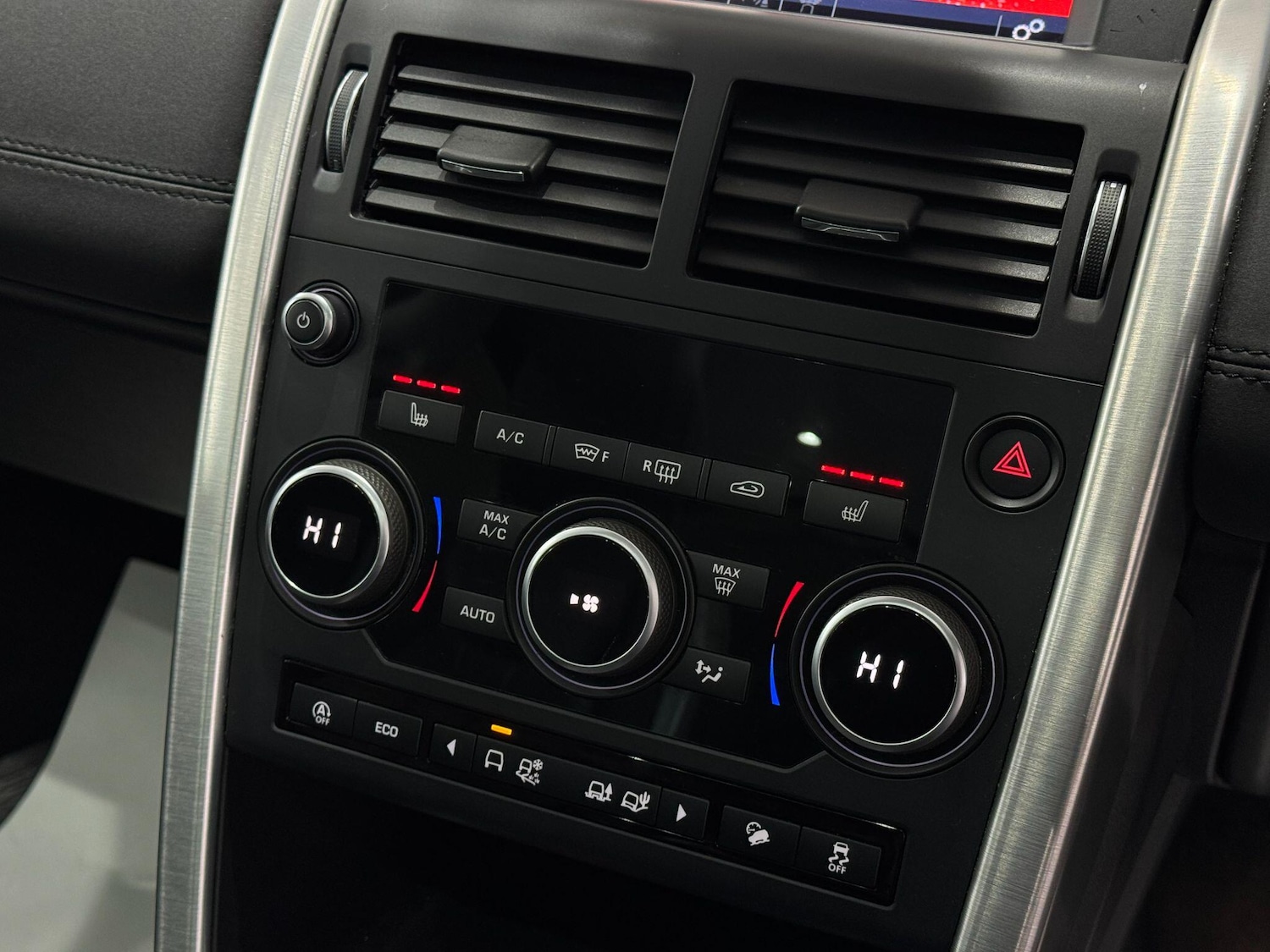 Used Land Rover Discovery Sport 2018 for sale - 77376345: Photo 39