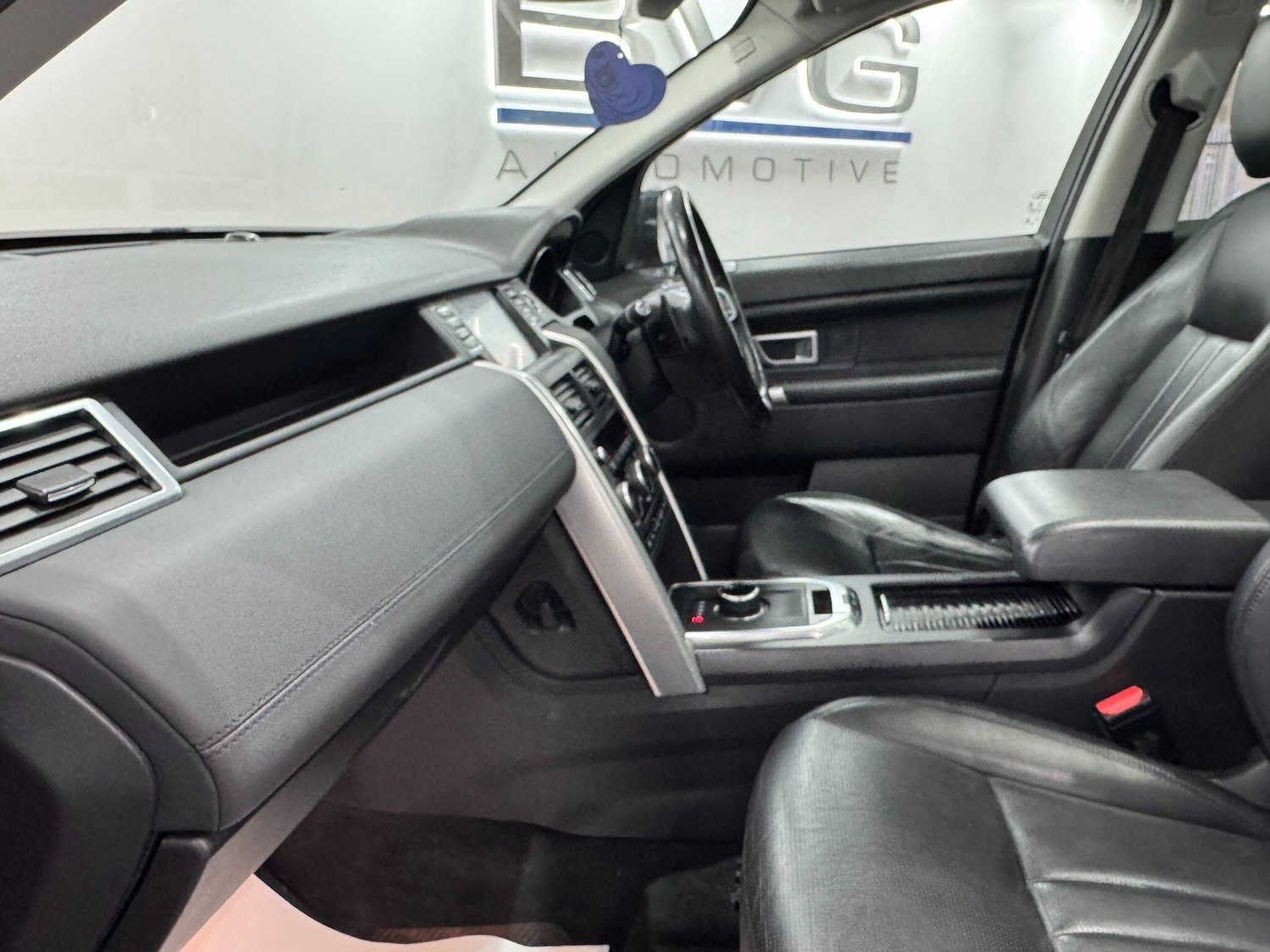 Used Land Rover Discovery Sport 2018 for sale - 77376345: Photo 48