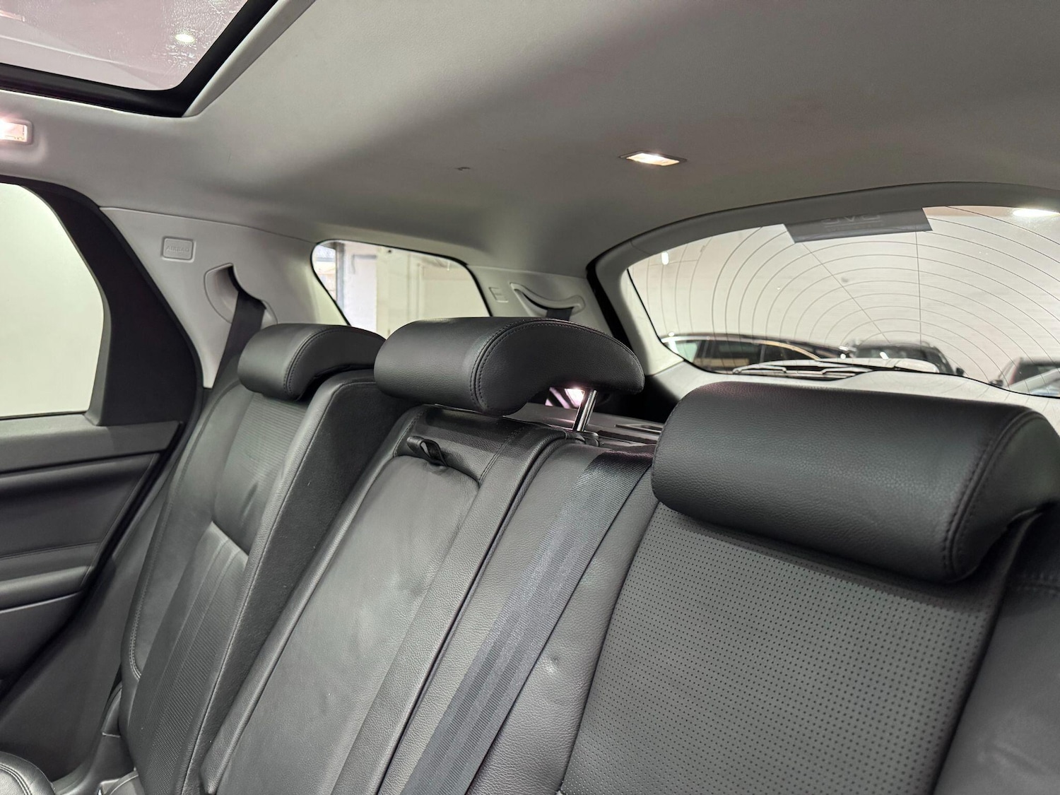 Used Land Rover Discovery Sport 2018 for sale - 77376345: Photo 54