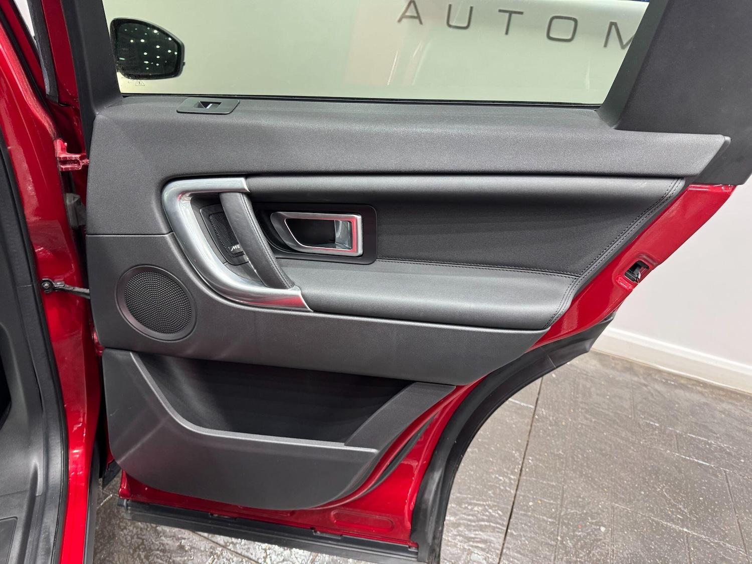 Used Land Rover Discovery Sport 2018 for sale - 77376345: Photo 55