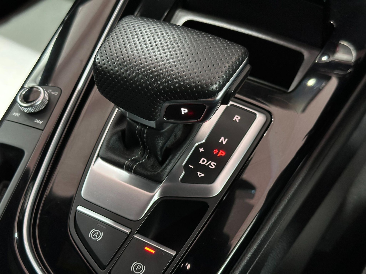Used Audi A4 2022 for sale - 76136424: Photo 52