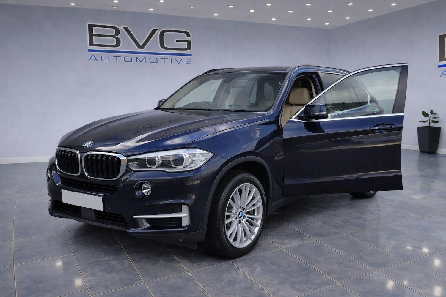 Used BMW X5 2016 for sale - 77898614: Photo 1