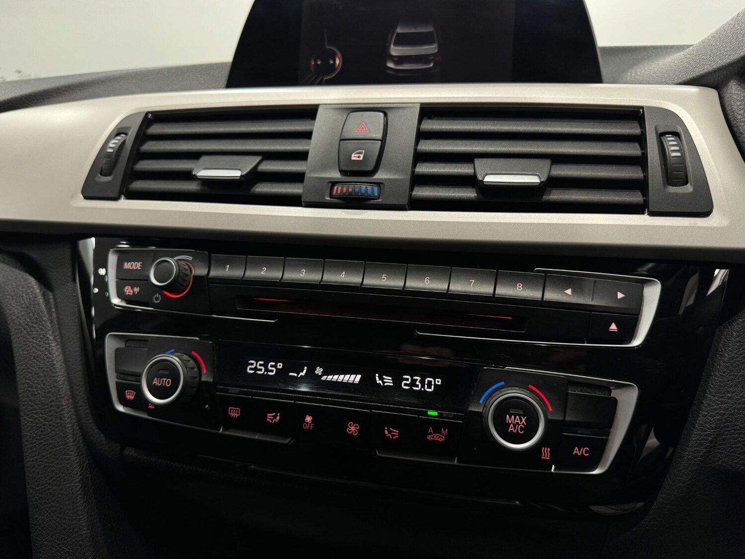 Used BMW 3 Series 2015 for sale - 77574380: Photo 38