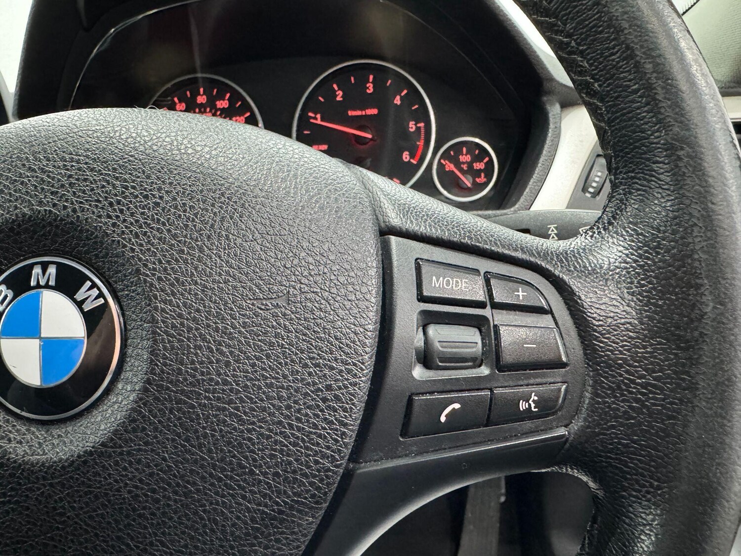 Used BMW 3 Series 2015 for sale - 77574380: Photo 42