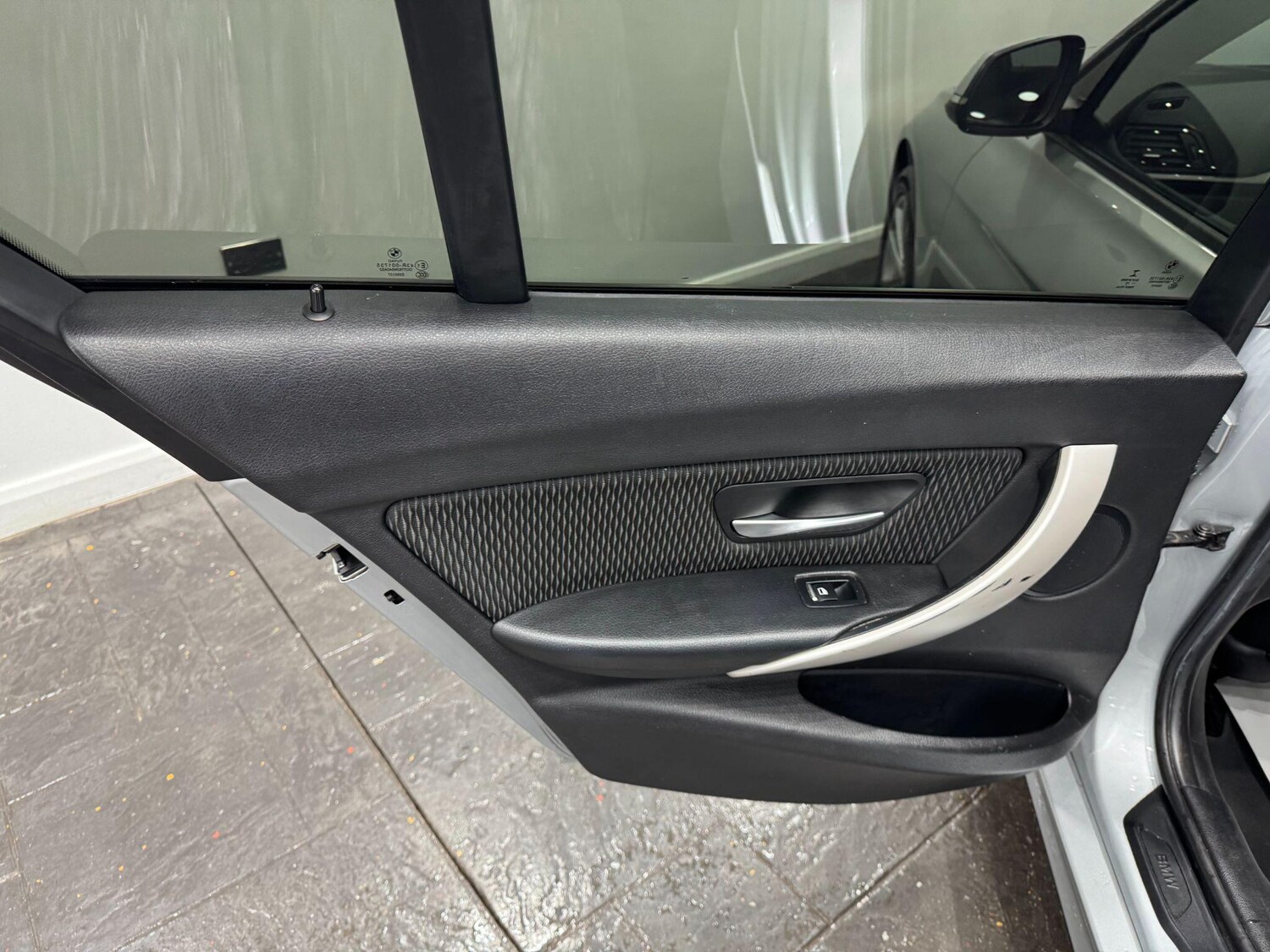 Used BMW 3 Series 2015 for sale - 77574380: Photo 51