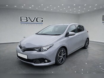 Toyota Auris feature image