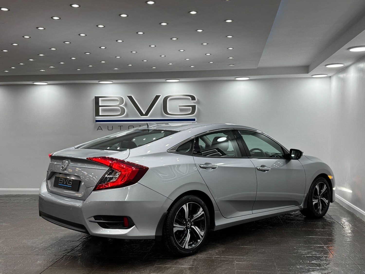 Used Honda Civic 2018 for sale - 78147798: Photo 11