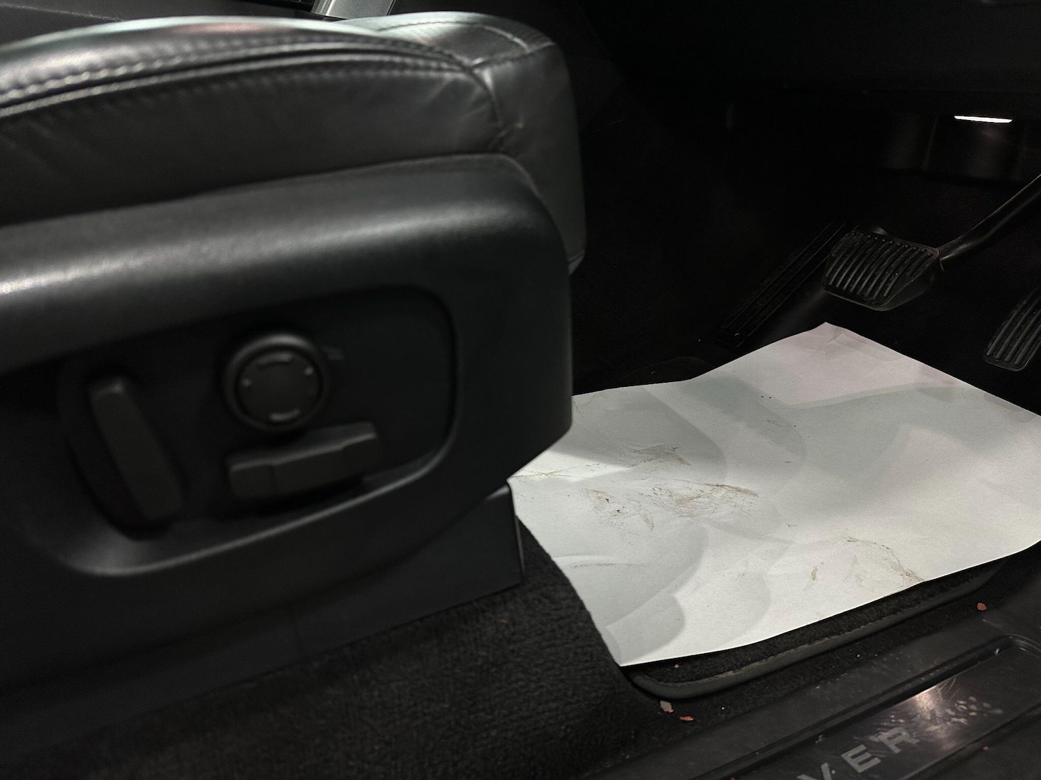 Used Land Rover Discovery 2017 for sale - 76965213: Photo 25