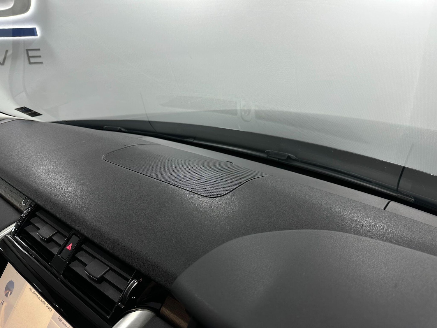 Used Land Rover Discovery 2017 for sale - 76965213: Photo 31