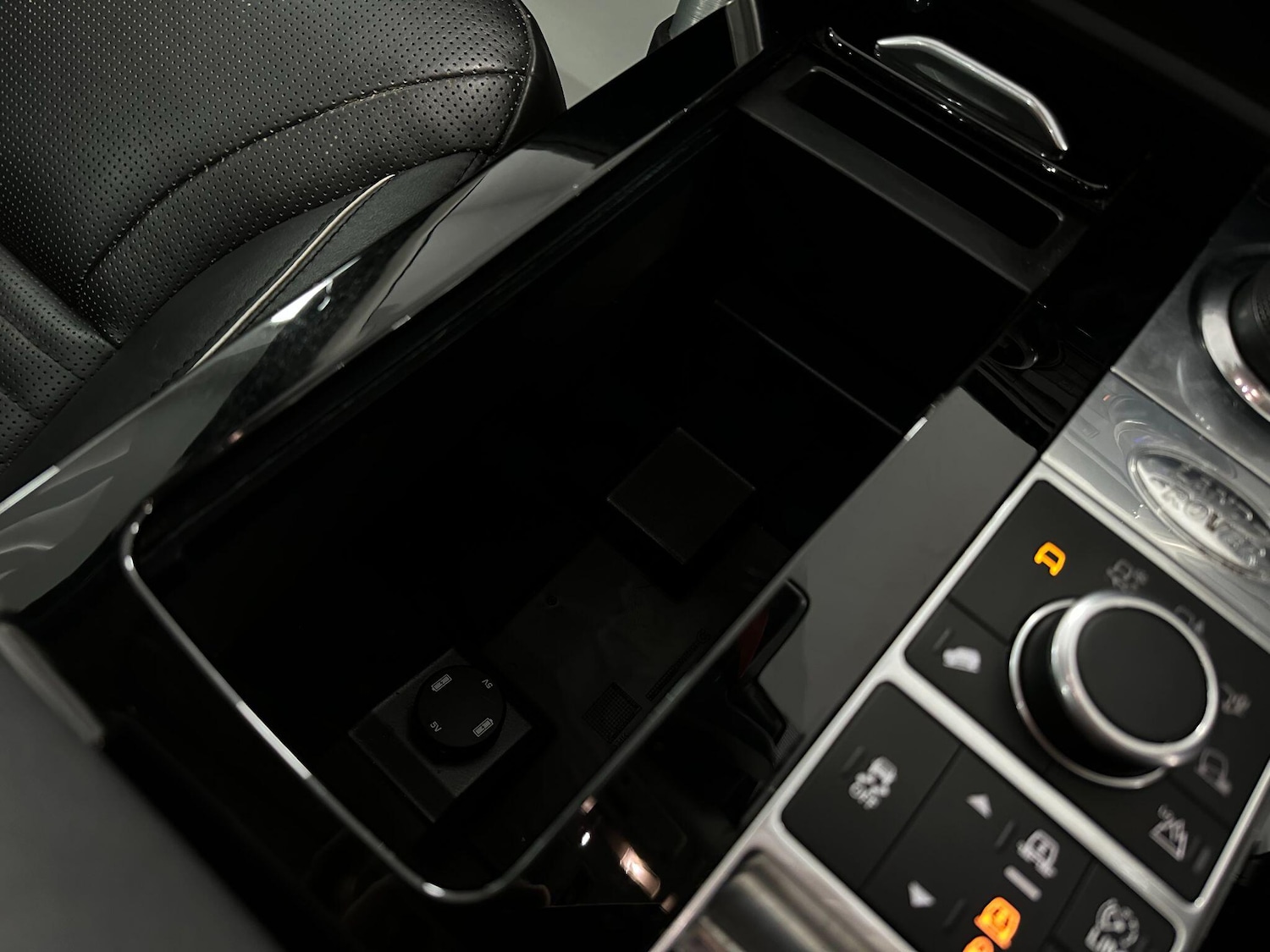 Used Land Rover Discovery 2017 for sale - 76965213: Photo 53