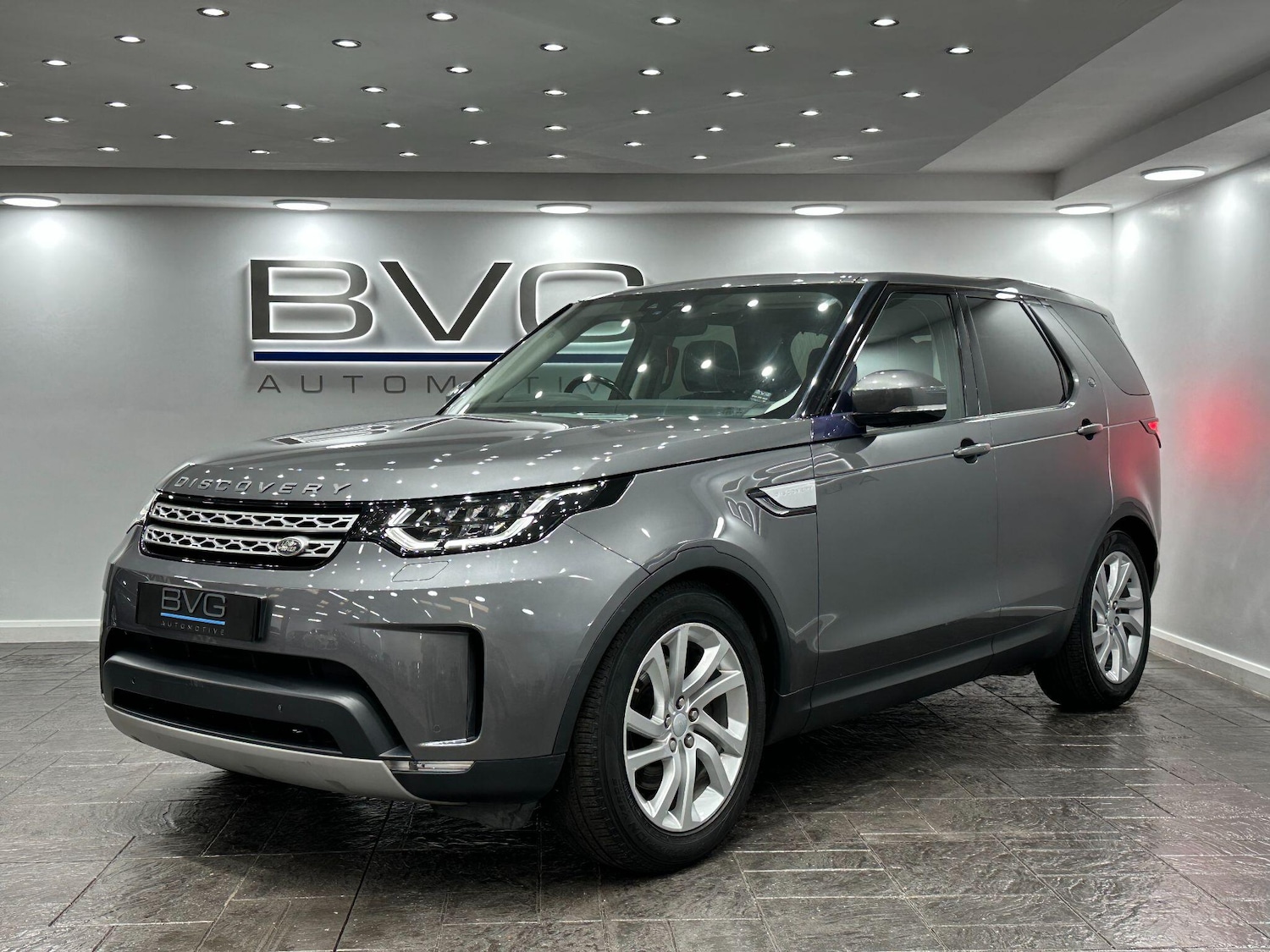 Used Land Rover Discovery 2017 for sale - 76965213: Photo 6
