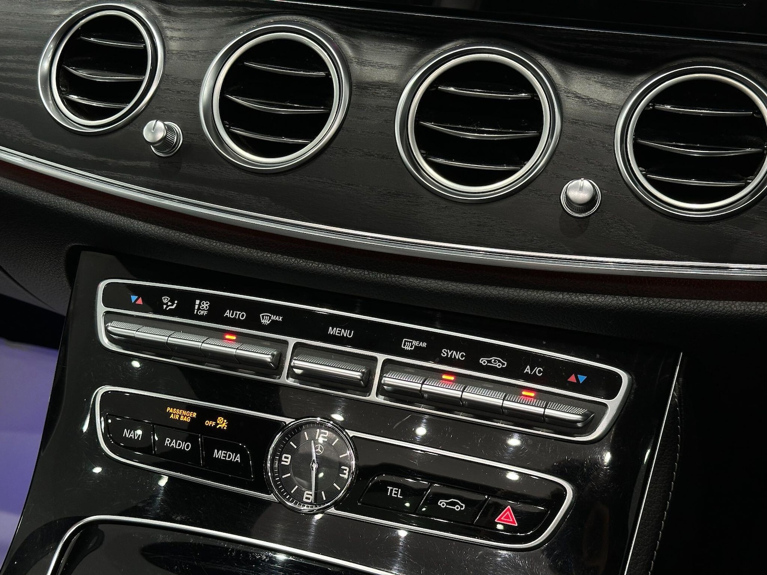 Used Mercedes-Benz E Class 2018 for sale - 77060197: Photo 45