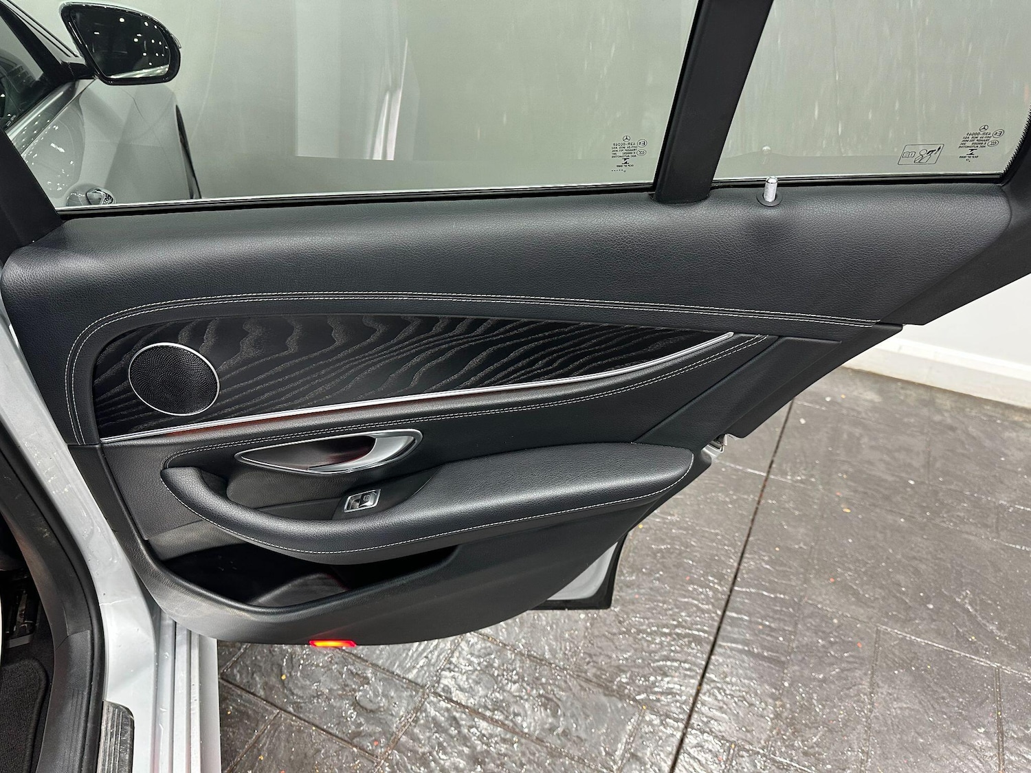 Used Mercedes-Benz E Class 2018 for sale - 77060197: Photo 63