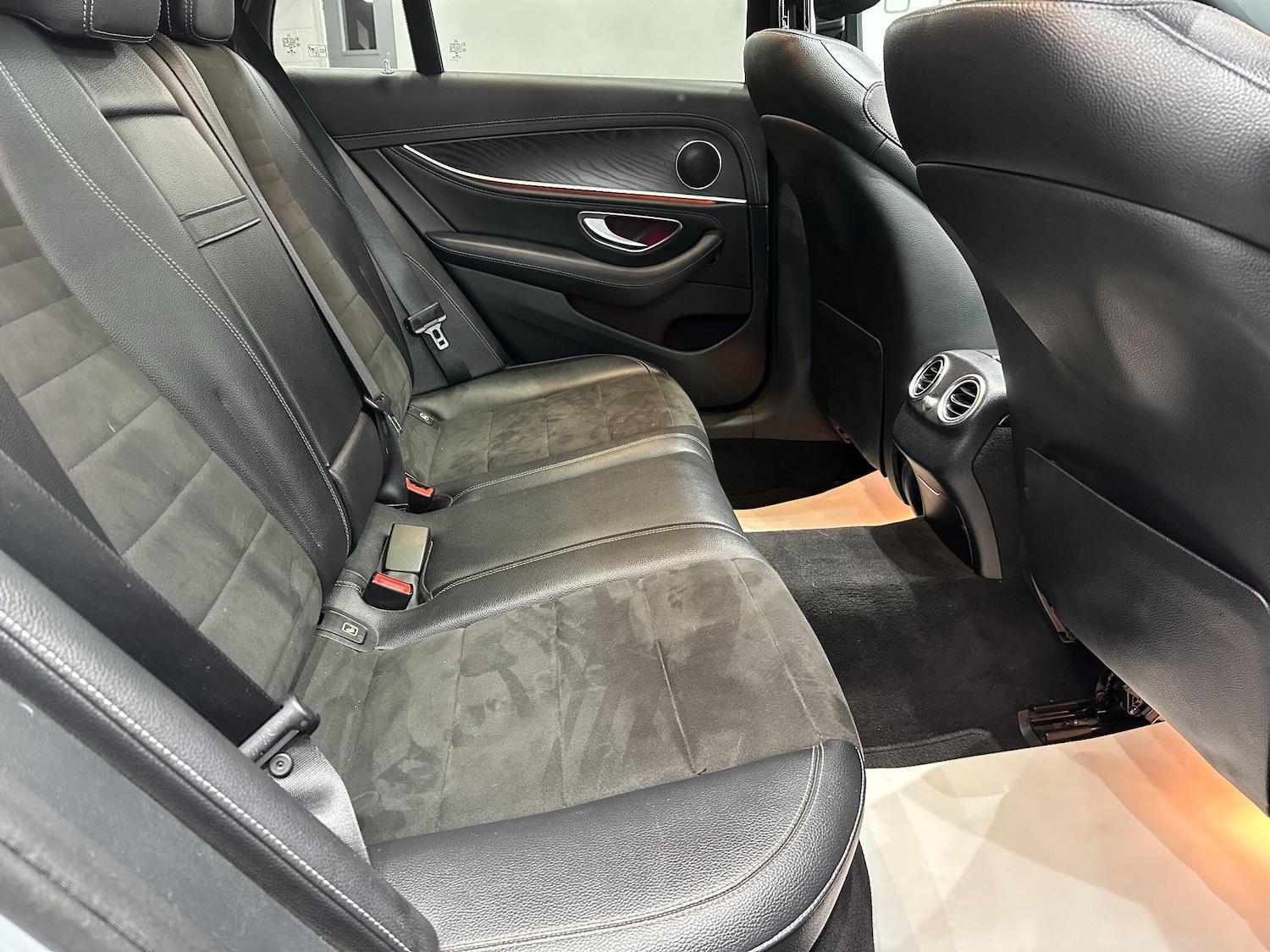 Used Mercedes-Benz E Class 2018 for sale - 77060197: Photo 64