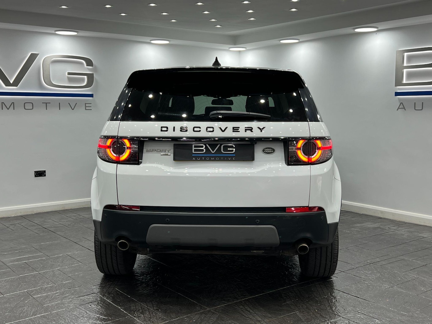 Used Land Rover Discovery Sport 2017 for sale - 76689635: Photo 11