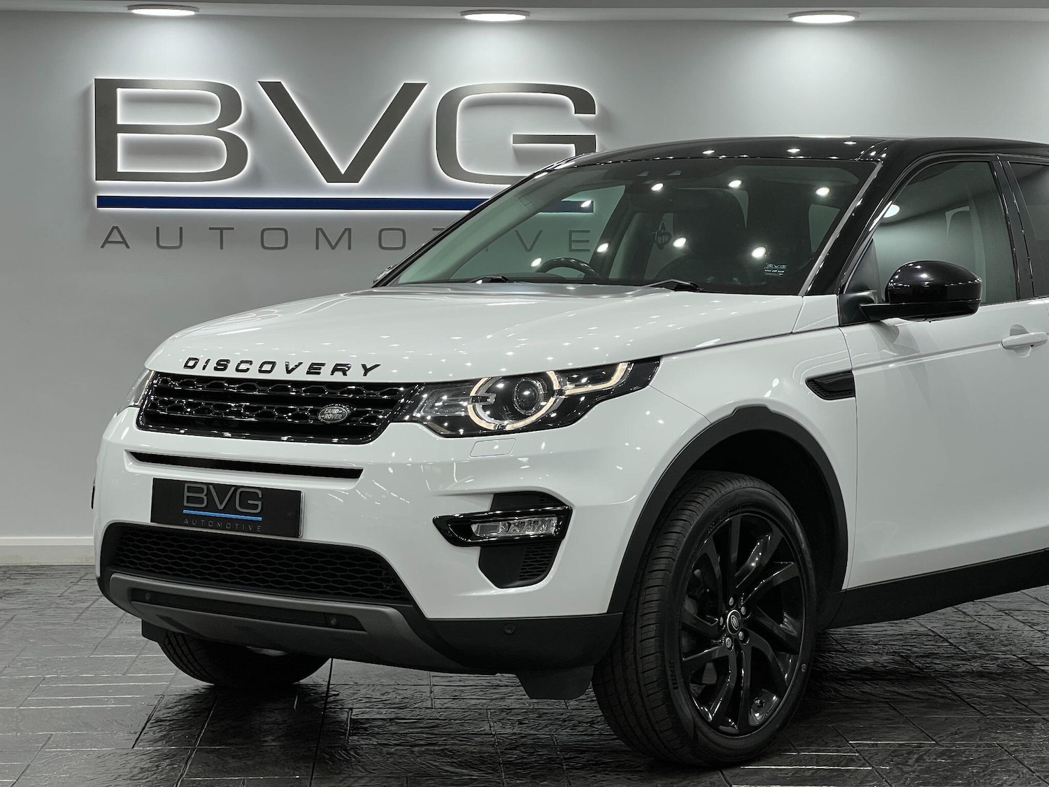 Used Land Rover Discovery Sport 2017 for sale - 76689635: Photo 14