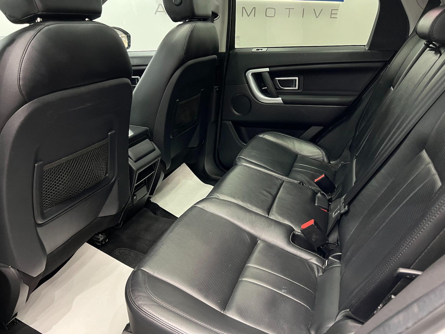 Used Land Rover Discovery Sport 2017 for sale - 76689635: Photo 67