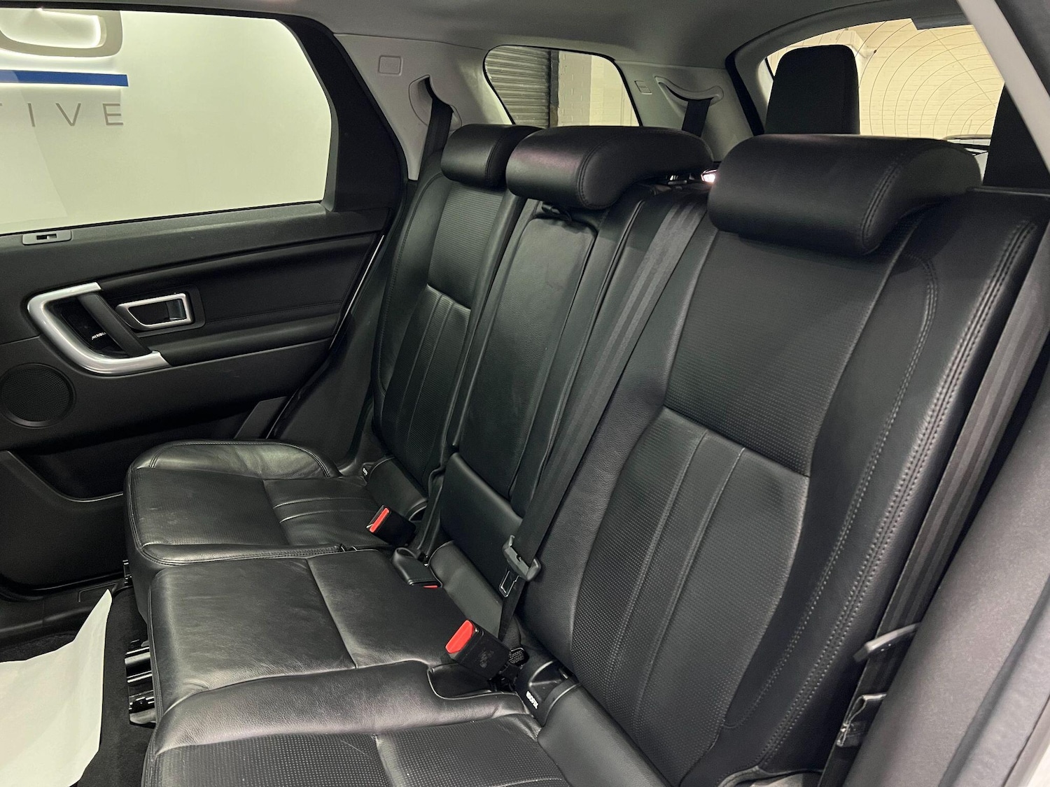 Used Land Rover Discovery Sport 2017 for sale - 76689635: Photo 68