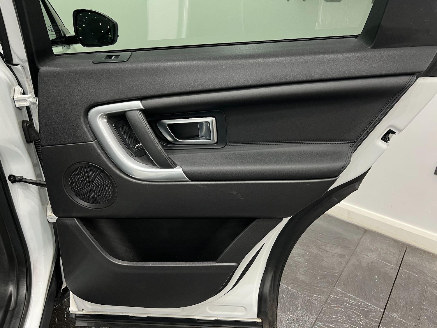 Used Land Rover Discovery Sport 2017 for sale - 76689635: Photo 71