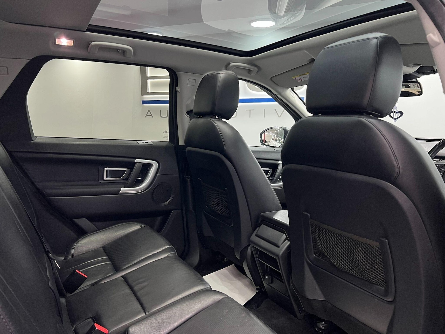 Used Land Rover Discovery Sport 2017 for sale - 76689635: Photo 72