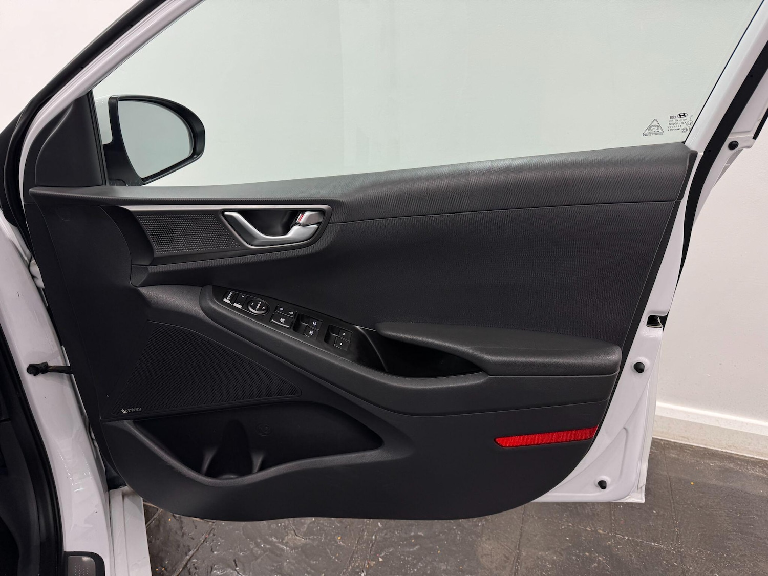 Used Hyundai IONIQ 2021 for sale - 77683855: Photo 26