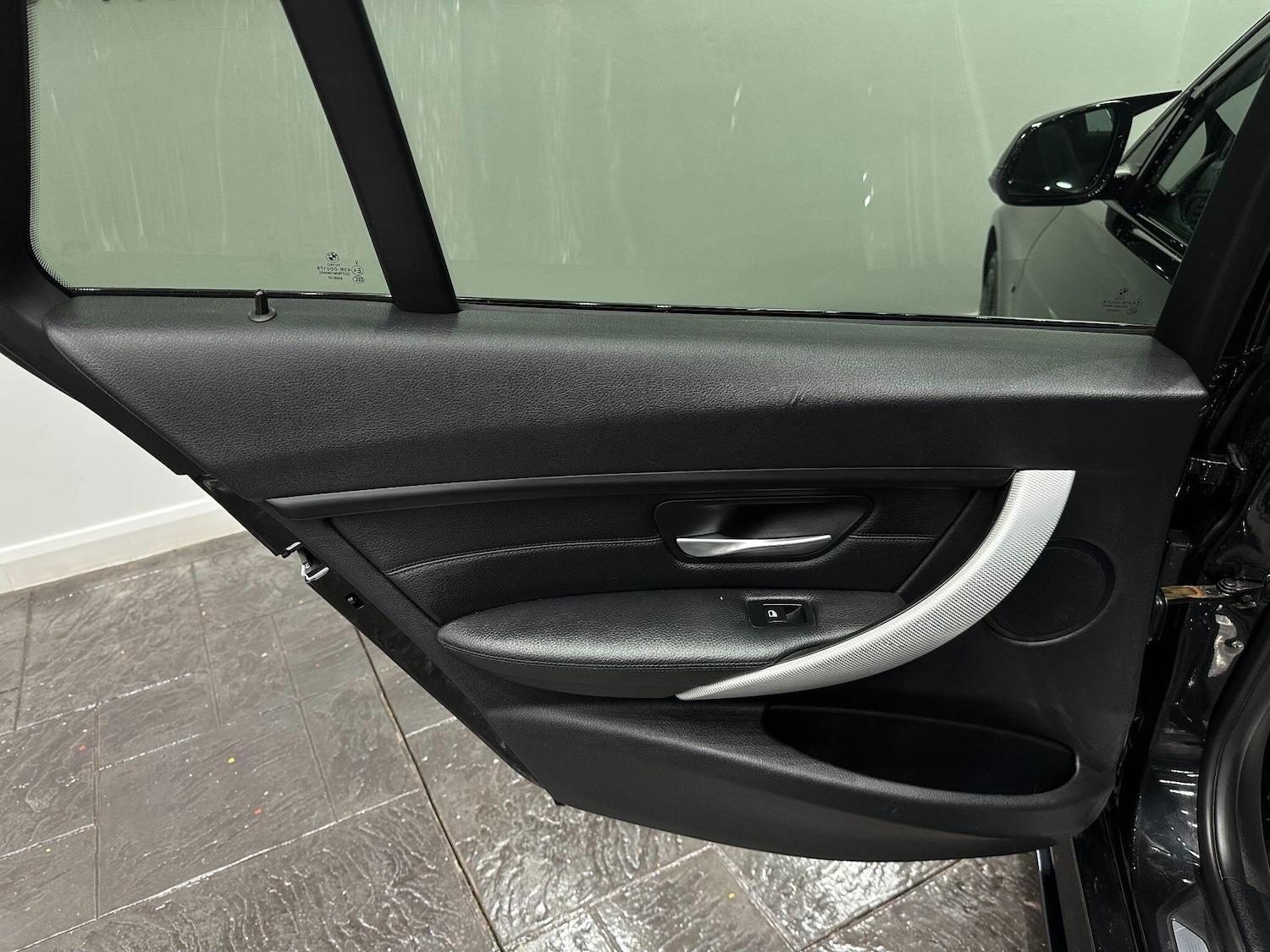 Used BMW 3 Series 2015 for sale - 76765520: Photo 50