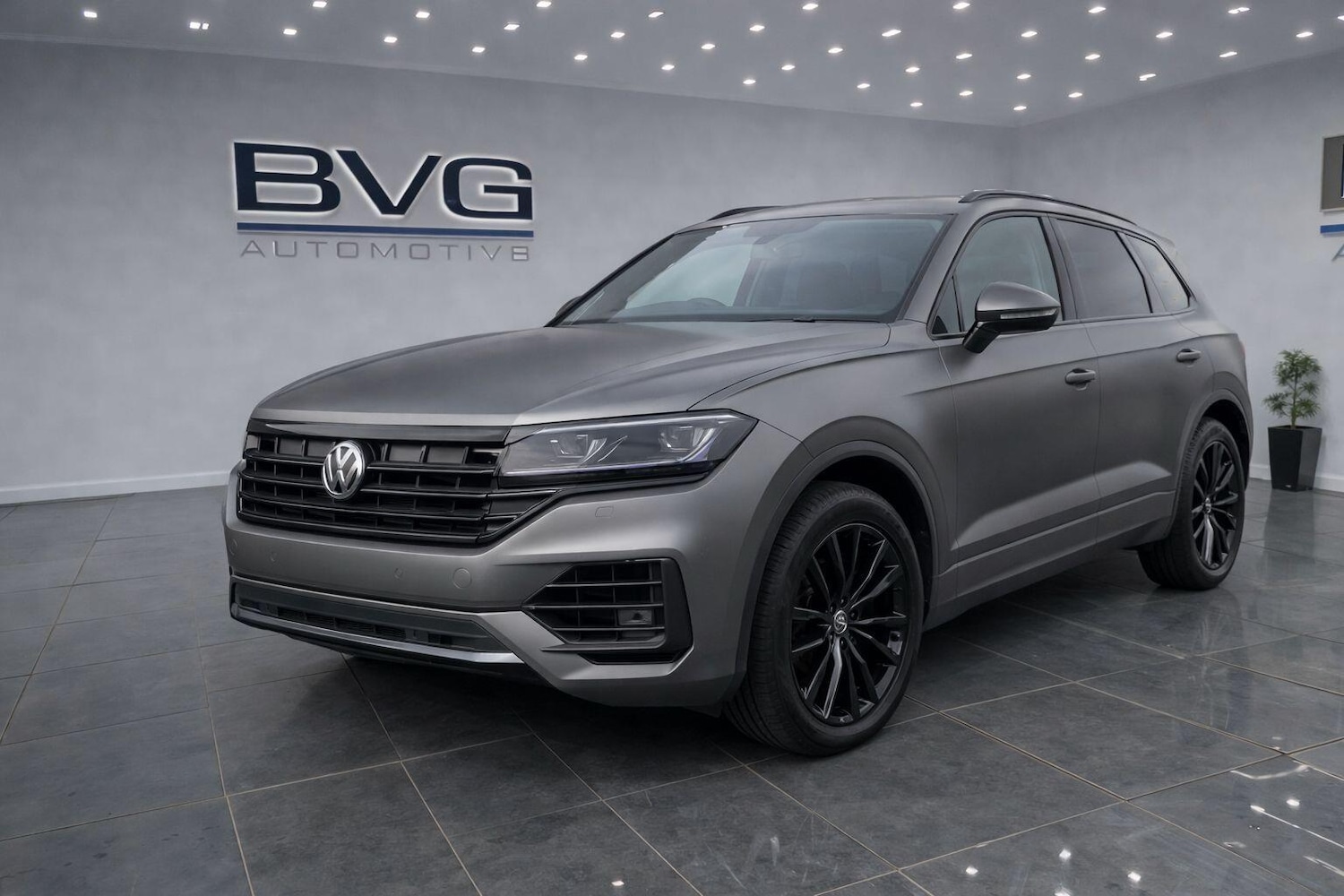 Used Volkswagen Touareg for sale - 78034947: Photo 1