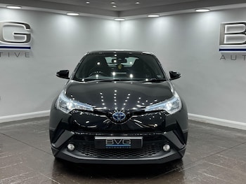 Used Toyota C-HR 2017 for sale - 79049644: Photo