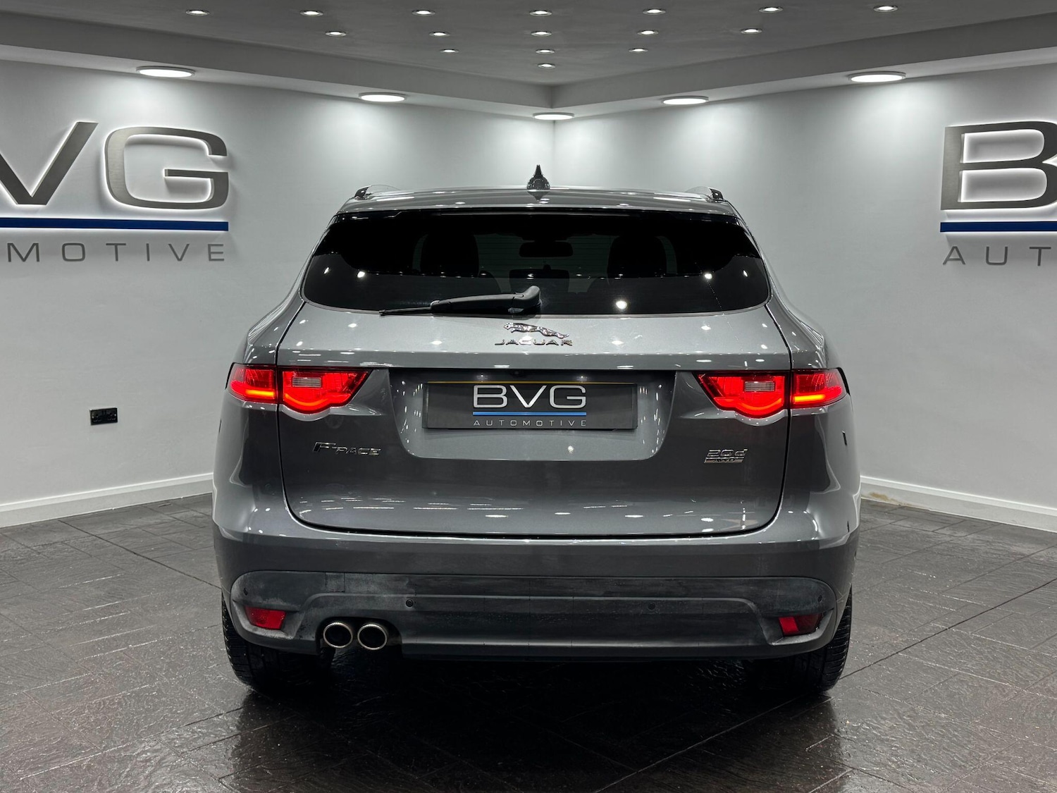 Used Jaguar F-Pace 2016 for sale - 77120778: Photo 11