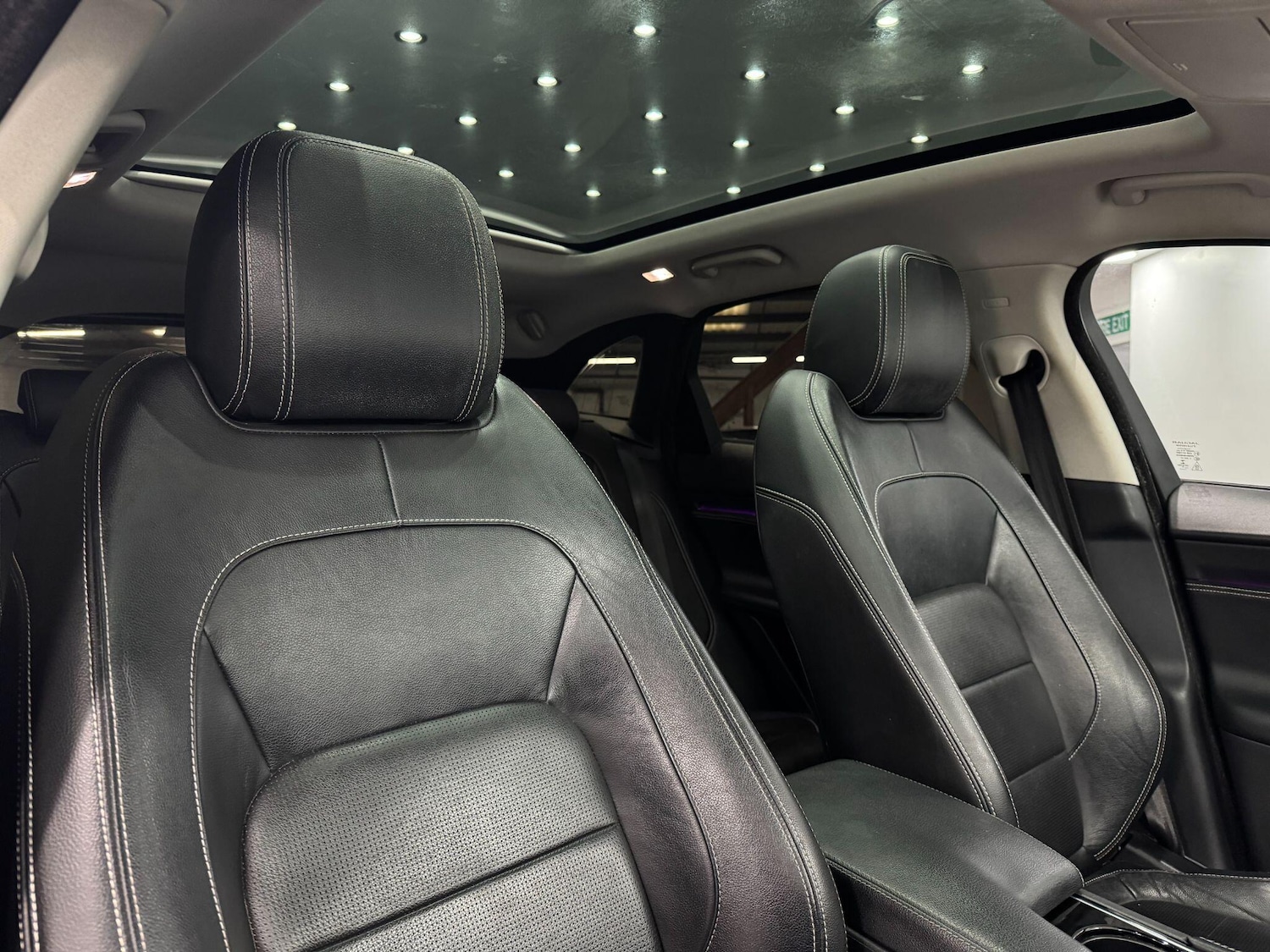 Used Jaguar F-Pace 2016 for sale - 77120778: Photo 28