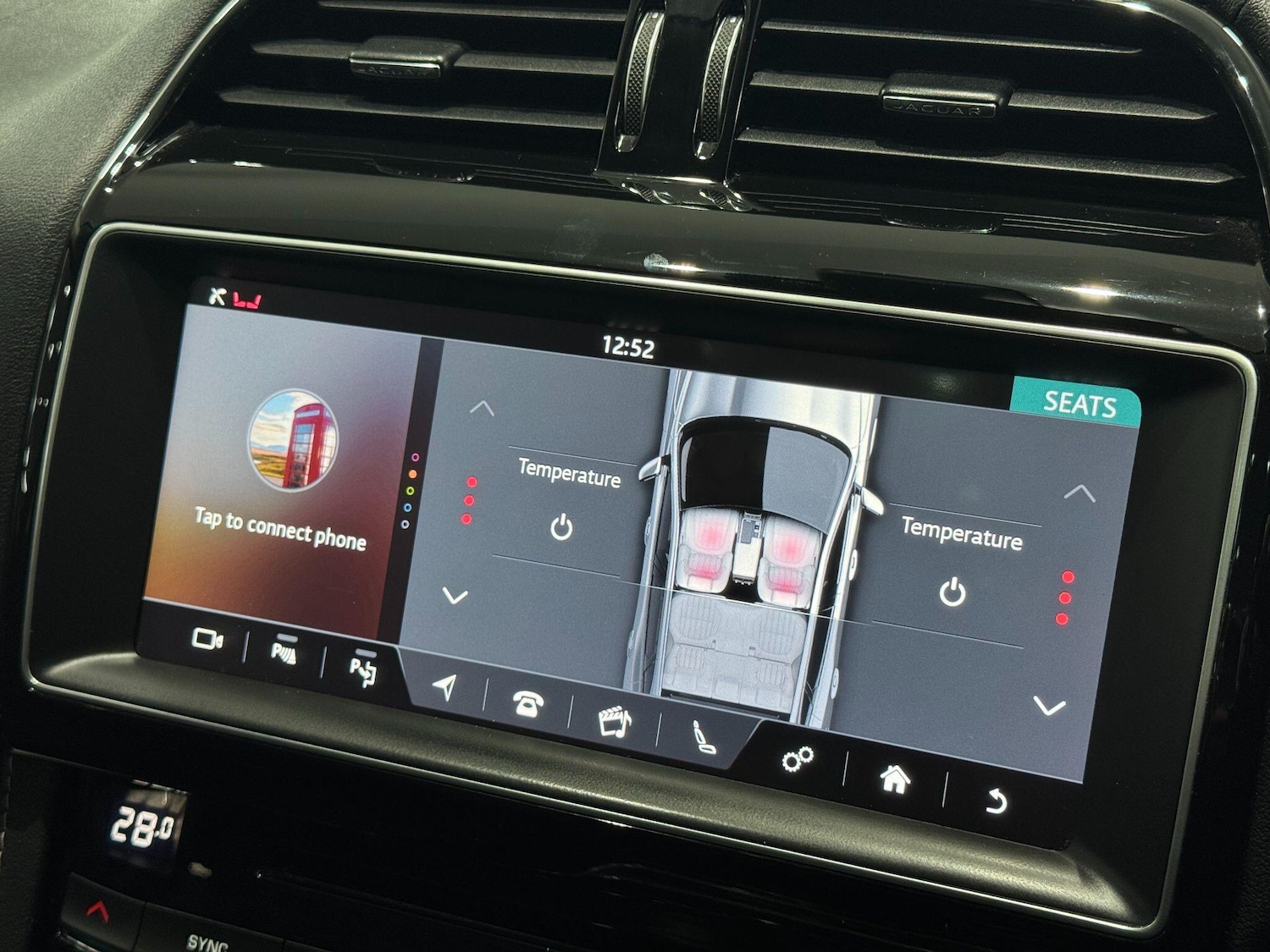 Used Jaguar F-Pace 2016 for sale - 77120778: Photo 42