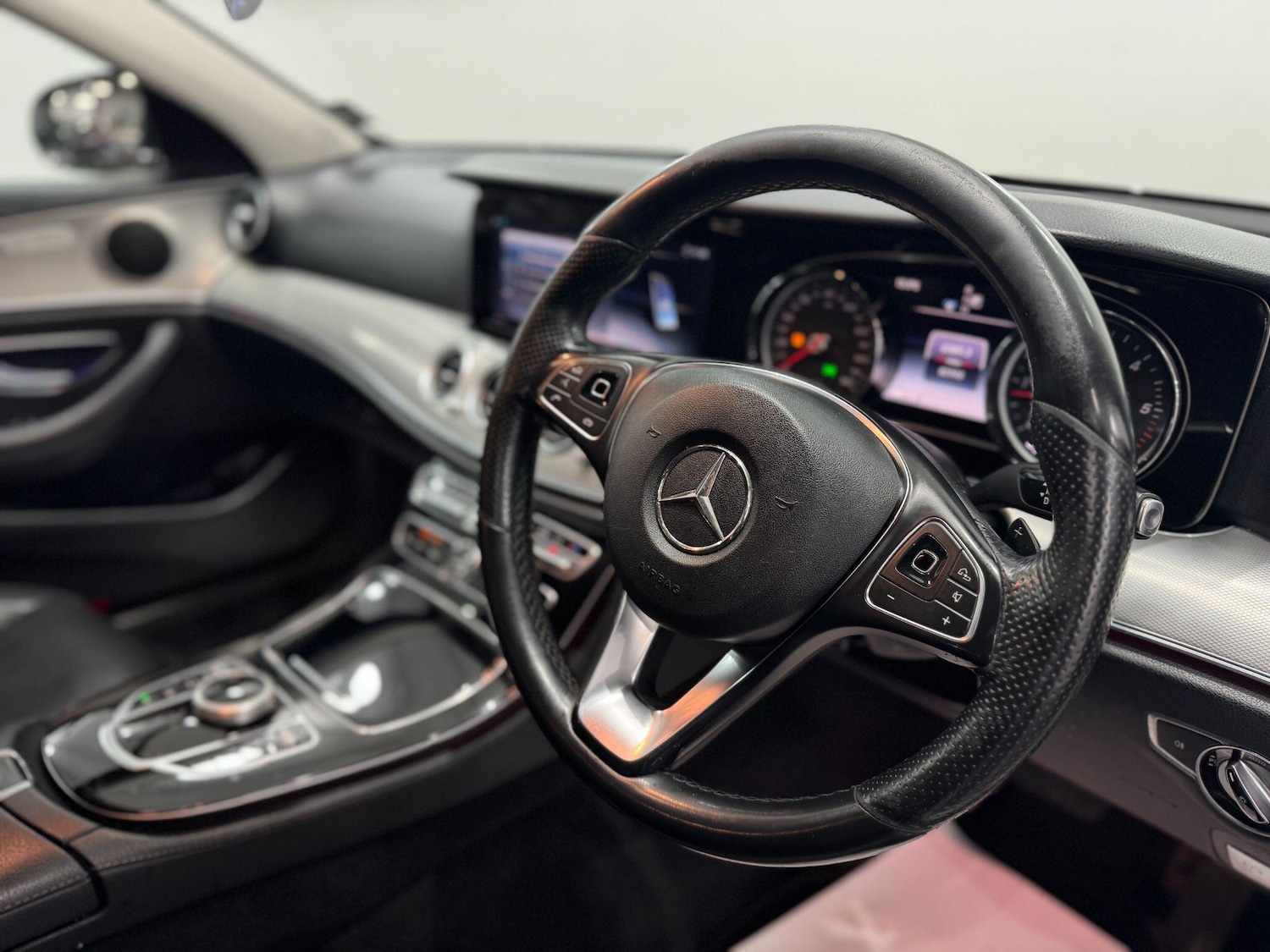 Used Mercedes-Benz E Class 2018 for sale - 77658372: Photo 29