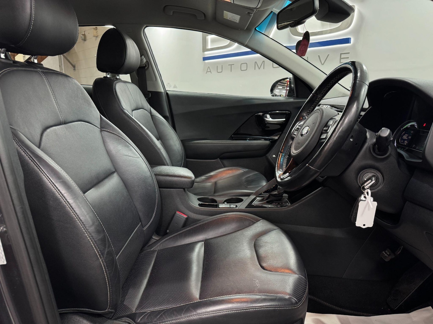 Used Kia Niro 2018 for sale - 77994372: Photo 24