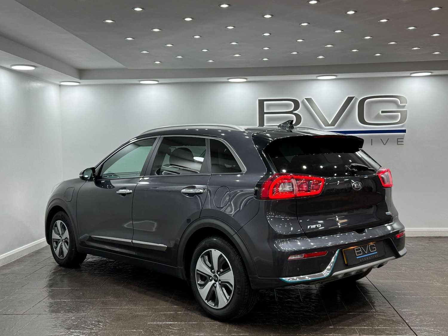 Used Kia Niro 2018 for sale - 77994372: Photo 9