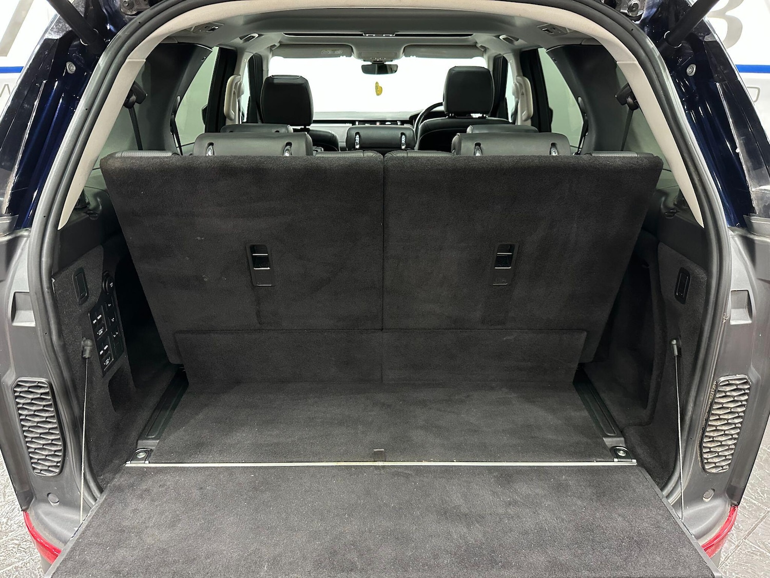 Vehicle 76