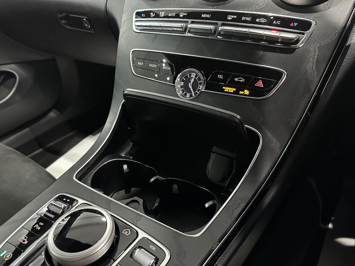 Used Mercedes-Benz C-Class 2020 for sale - 76153145: Photo 49