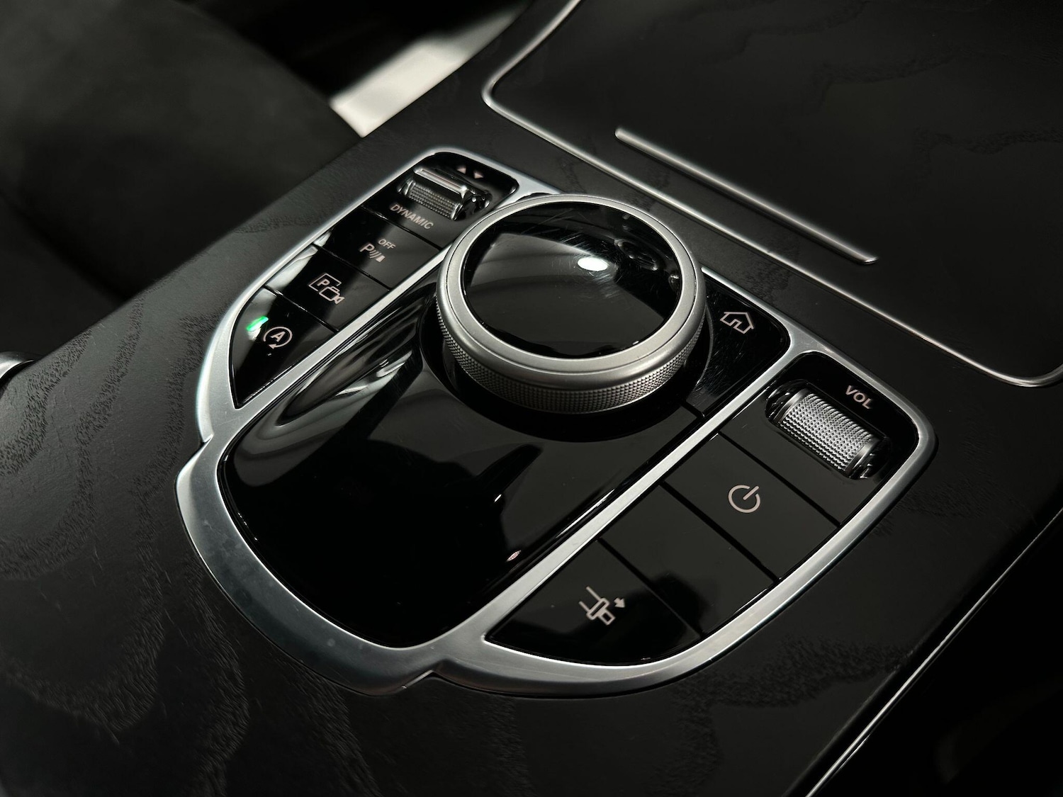 Used Mercedes-Benz C-Class 2020 for sale - 76153145: Photo 50