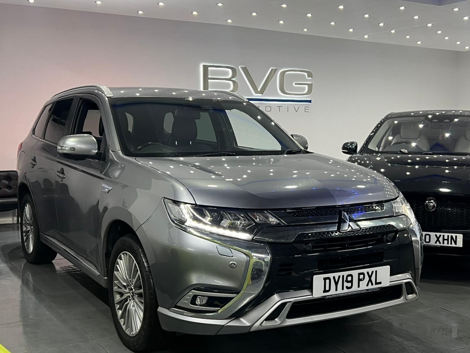 Used Mitsubishi Outlander for sale - 77175699: Photo 1