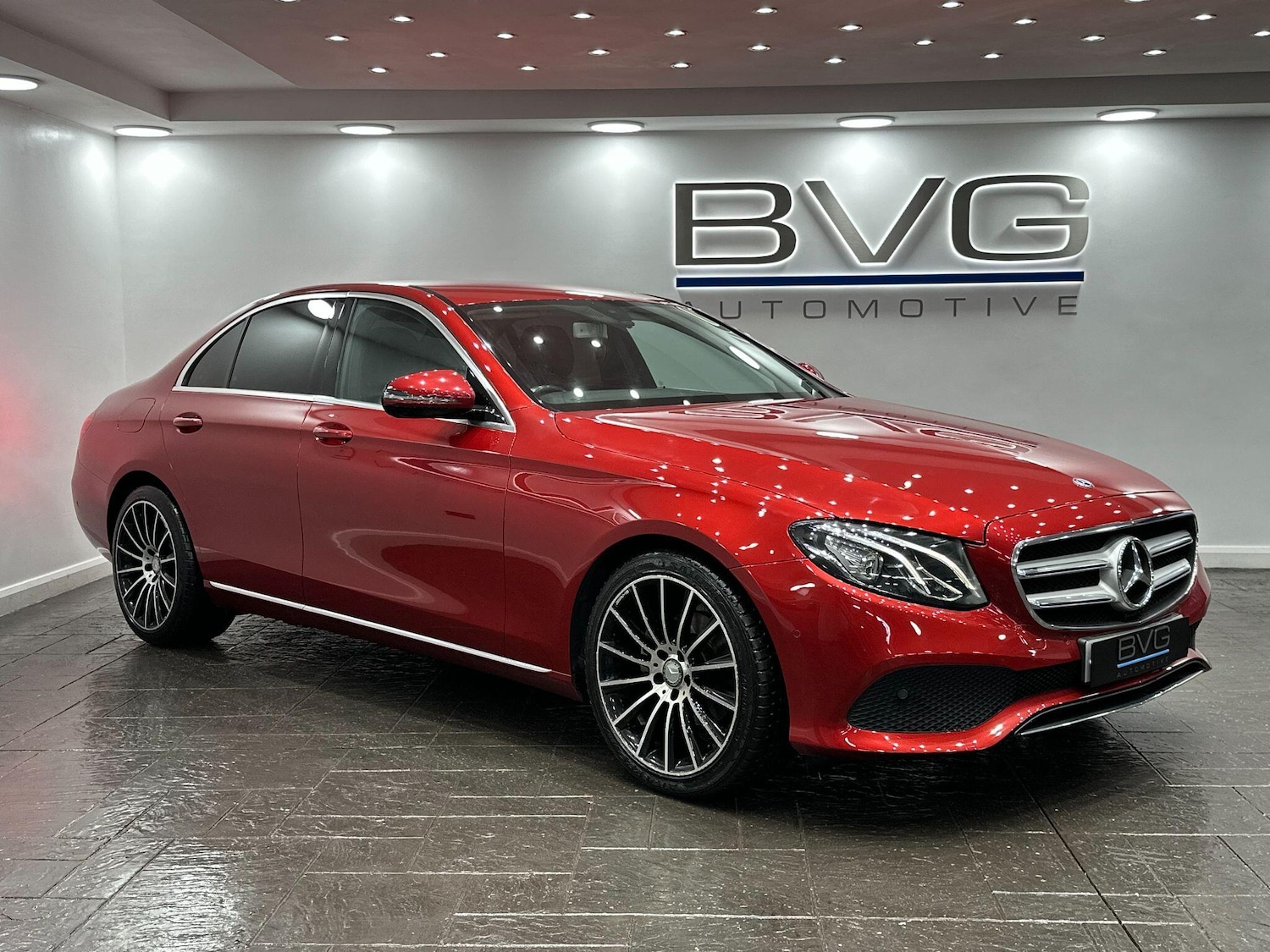 Used Mercedes-Benz E Class 2017 for sale - 76942703: Photo 4