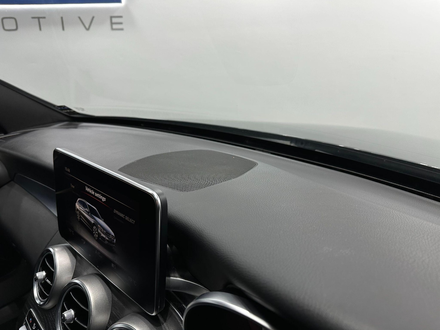 Used Mercedes-Benz C Class 2016 for sale - 76484857: Photo 36